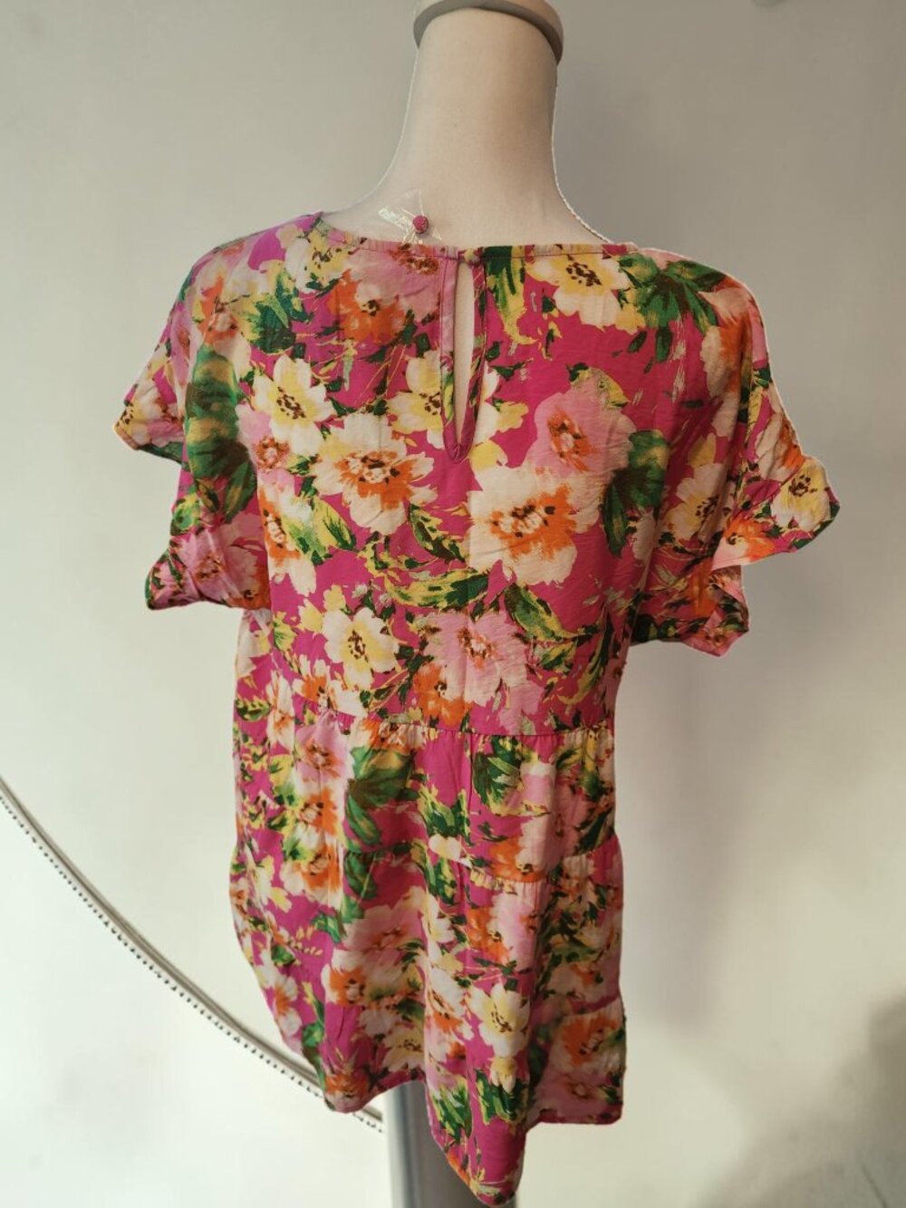 🌸 Emily Wonder Floral Blouse Size Large NWT Pink Ruffle Sleeve 🌸 - Picture 7 of 10